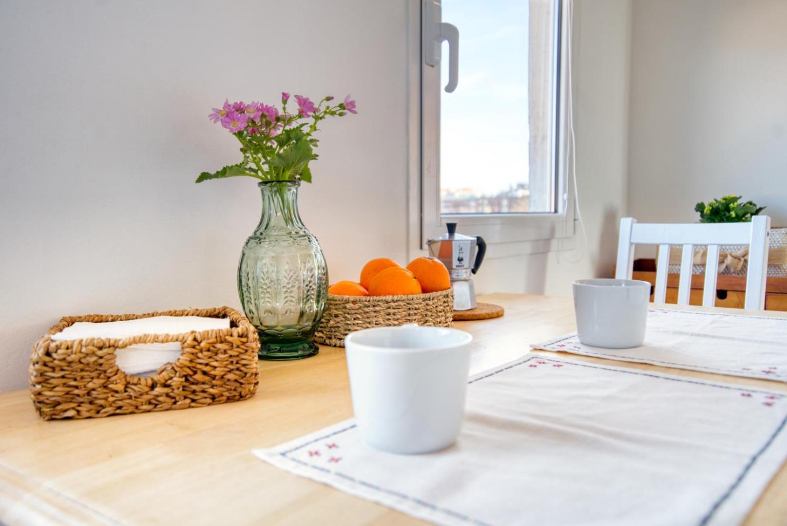 Spacious Penthouse With Panoramic Terrace - 20 Minutes From Duomo Milan Extérieur photo