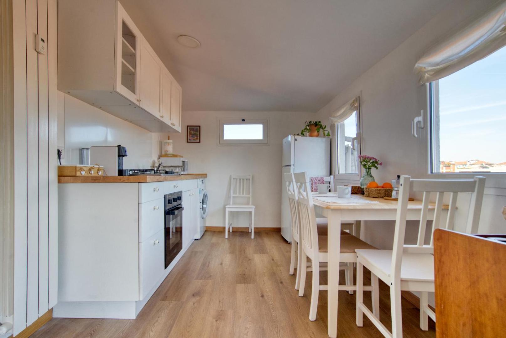 Spacious Penthouse With Panoramic Terrace - 20 Minutes From San Siro & Duomo Milan Extérieur photo