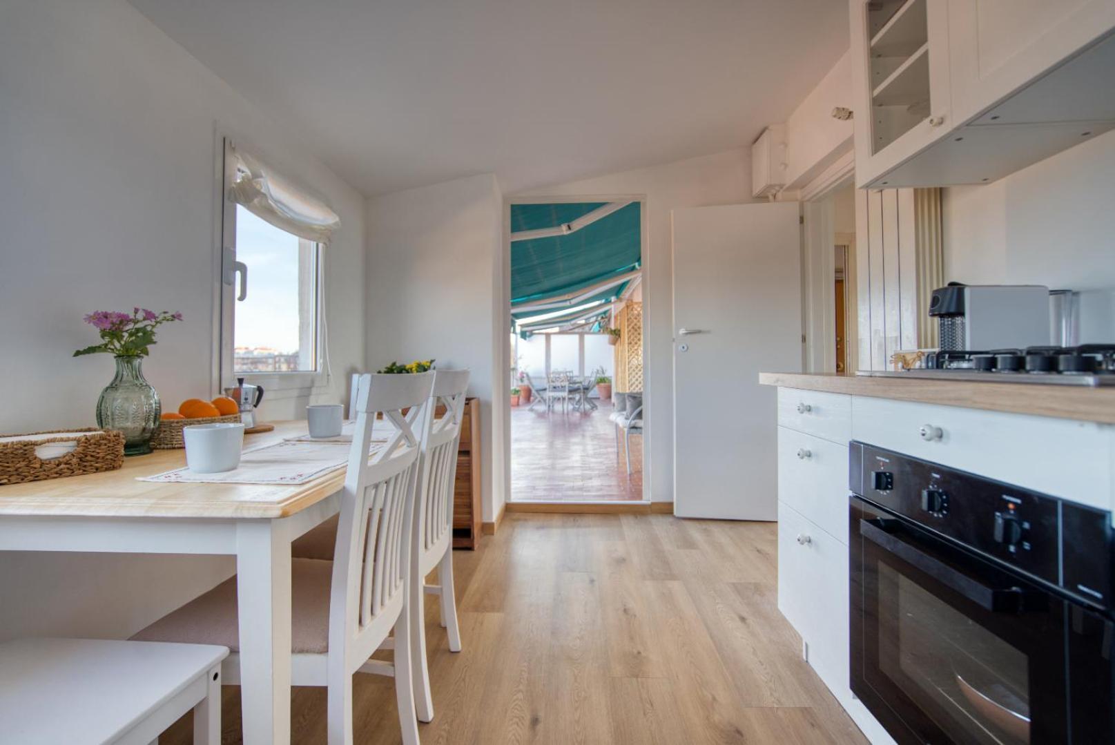 Spacious Penthouse With Panoramic Terrace - 20 Minutes From Duomo Milan Extérieur photo