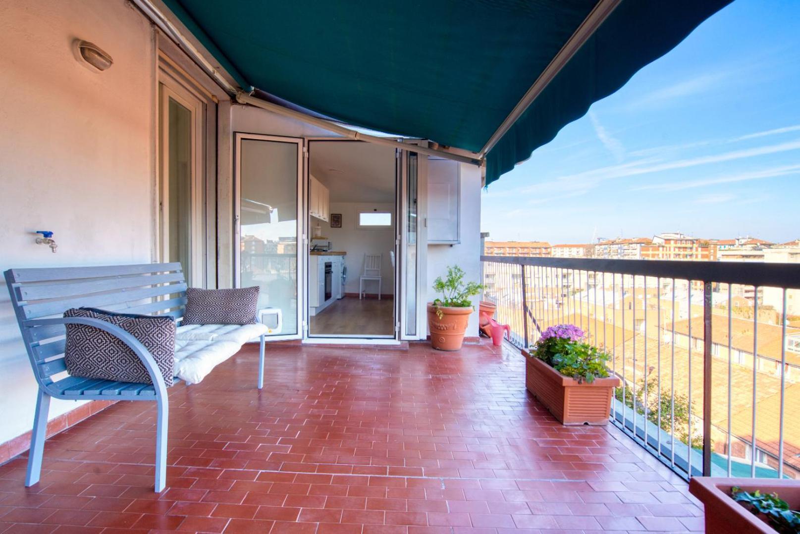 Spacious Penthouse With Panoramic Terrace - 20 Minutes From San Siro & Duomo Milan Extérieur photo