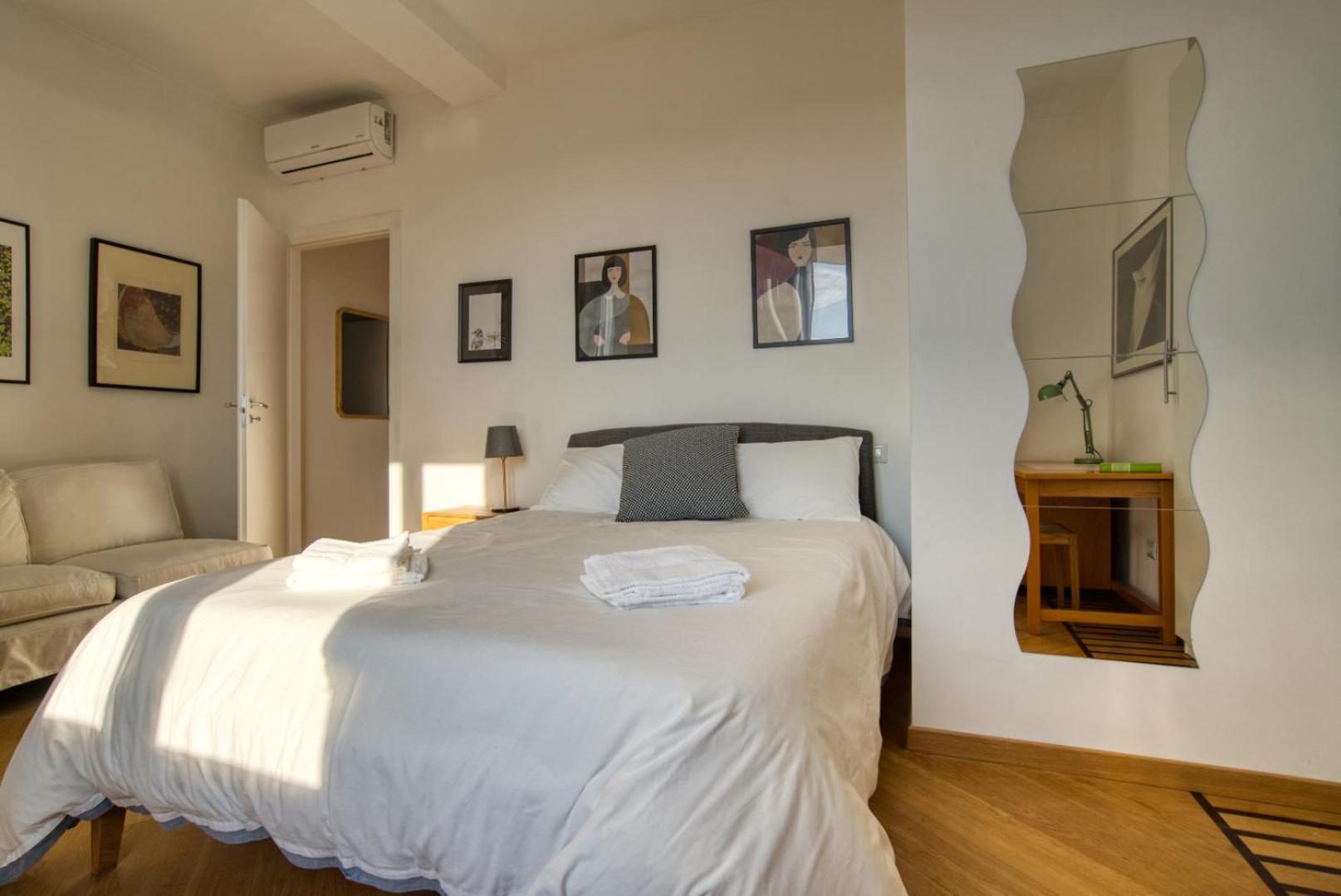Spacious Penthouse With Panoramic Terrace - 20 Minutes From Duomo Milan Extérieur photo