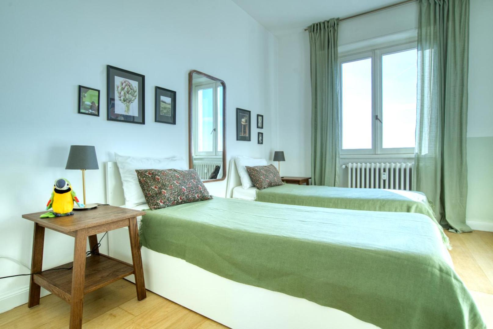 Spacious Penthouse With Panoramic Terrace - 20 Minutes From Duomo Milan Extérieur photo