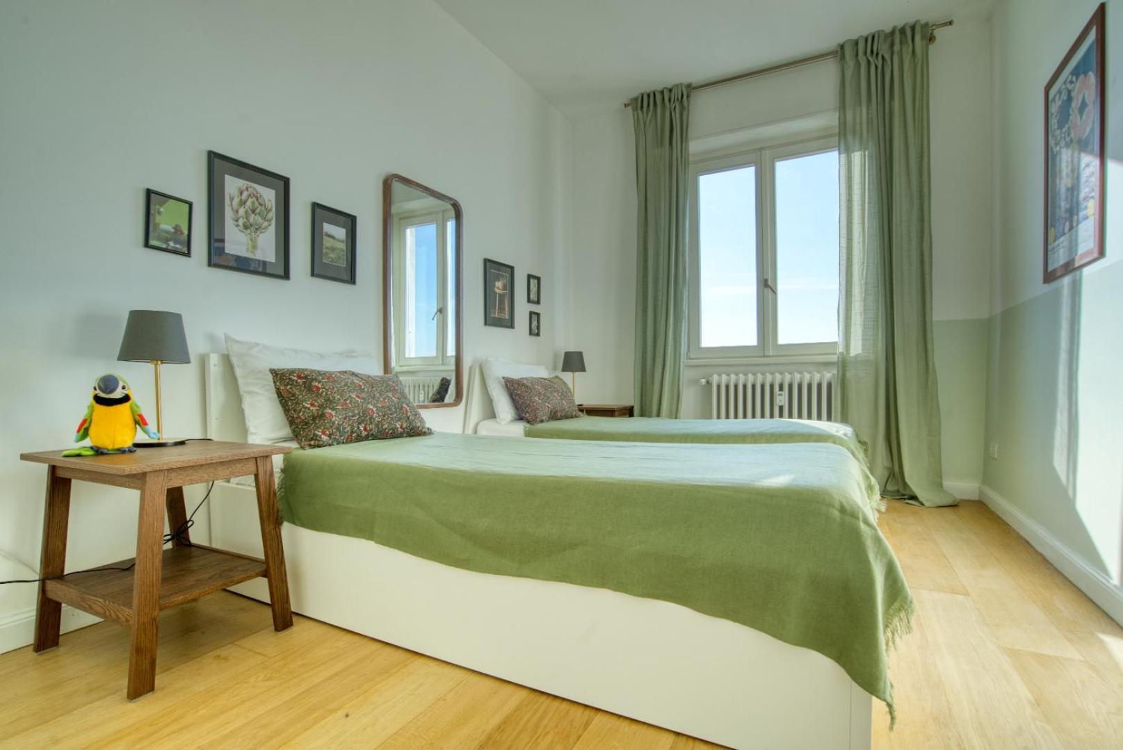 Spacious Penthouse With Panoramic Terrace - 20 Minutes From Duomo Milan Extérieur photo